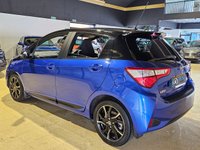 USED 2017 67 TOYOTA YARIS 1.5 VVT-i Blue Bi-Tone Hatchback 5dr Petrol Manual Euro 6 (111 ps) Main dealer SH, 2 Keys, Reverse Camera