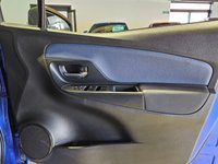 USED 2017 67 TOYOTA YARIS 1.5 VVT-i Blue Bi-Tone Hatchback 5dr Petrol Manual Euro 6 (111 ps) Main dealer SH, 2 Keys, Reverse Camera
