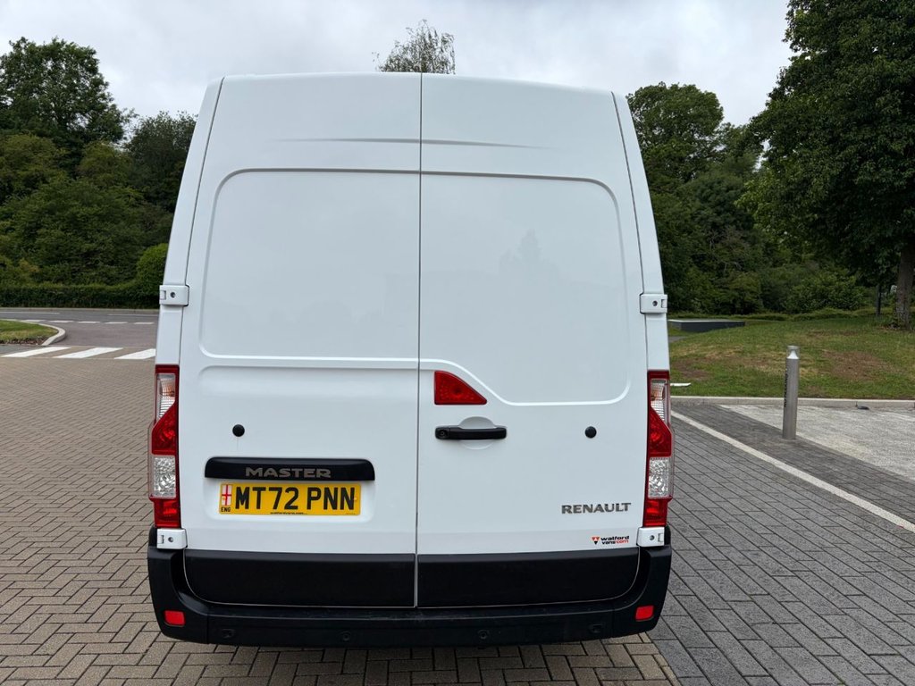 USED 2022 72 RENAULT MASTER 35 BUSINESS PLUS 2.3DCi EU6 LWB MEDIUM ROOF FWD 135ps AIRCON*E/PACK*BLUETOOTH* 