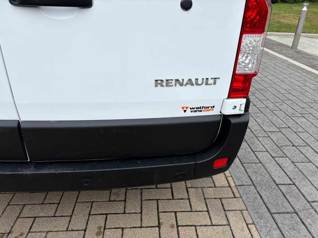 USED 2022 72 RENAULT MASTER 35 BUSINESS PLUS 2.3DCi EU6 LWB MEDIUM ROOF FWD 135ps AIRCON*E/PACK*BLUETOOTH* 