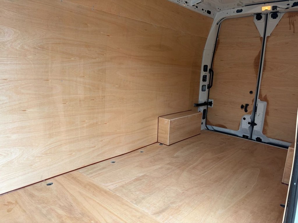 USED 2022 72 RENAULT MASTER 35 BUSINESS PLUS 2.3DCi EU6 LWB MEDIUM ROOF FWD 135ps AIRCON*E/PACK*BLUETOOTH* 