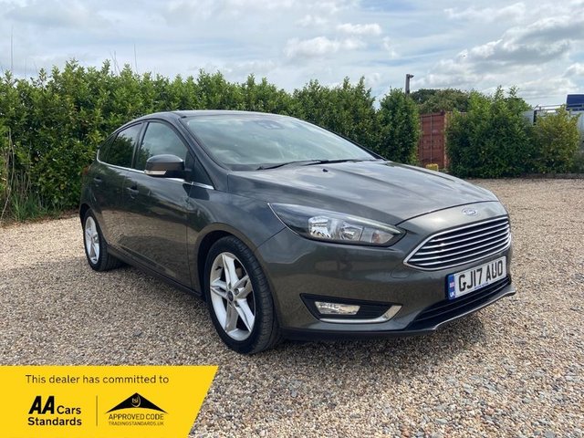 View our FORD FOCUS