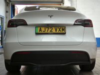 USED 2022 72 TESLA MODEL Y SUV 5dr Electric Auto RWD (346 ps) SUNROOF SAT NAV LEATHER HEATED SEATS CRUISE CONTROL PARKING CAMERA 1 OWNER WARRANTY