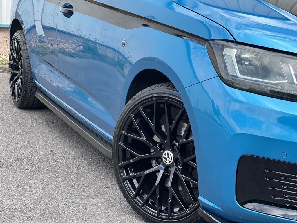 USED 2021 21 VOLKSWAGEN CADDY 2.0 TDI C20 Commerce Plus Panel Van 5dr Diesel Manual SWB Euro 6 (s/s) (122 ps) *BRAND NEW 19" WHEELS & TYRES*