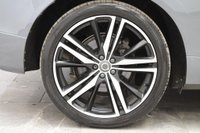 USED 2019 19 VOLVO XC60 2.0 D5 PowerPulse R-Design Pro Auto AWD Euro 6 (s/s) 5dr 