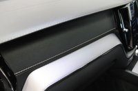 USED 2019 19 VOLVO XC60 2.0 D5 PowerPulse R-Design Pro Auto AWD Euro 6 (s/s) 5dr 
