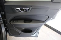 USED 2019 19 VOLVO XC60 2.0 D5 PowerPulse R-Design Pro Auto AWD Euro 6 (s/s) 5dr 