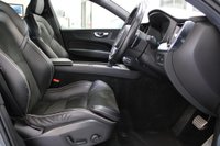 USED 2019 19 VOLVO XC60 2.0 D5 PowerPulse R-Design Pro Auto AWD Euro 6 (s/s) 5dr 