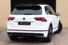 USED 2024 24 VOLKSWAGEN TIGUAN 1.5 TSI R-LINE EDITION 1 OWNER REAR CAMERA MAXTON KIT 20"s