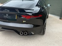 USED 2018 67 JAGUAR F-TYPE 5.0 V8 R Coupe 2dr Petrol Auto AWD Euro 6 (s/s) (550 ps) 