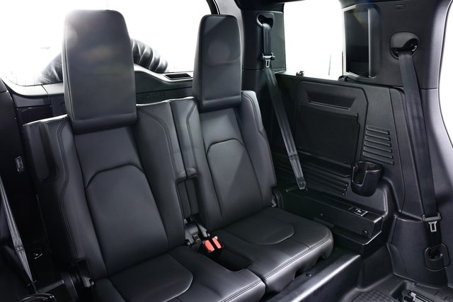 USED 2026 26 LAND ROVER DEFENDER 110 3.0 D350 MHEV X-Dynamic HSE SUV 5dr Diesel Auto 4WD Euro 6 (s/s) (350 ps) URBAN WT | Pan/AirSus/7 Seats