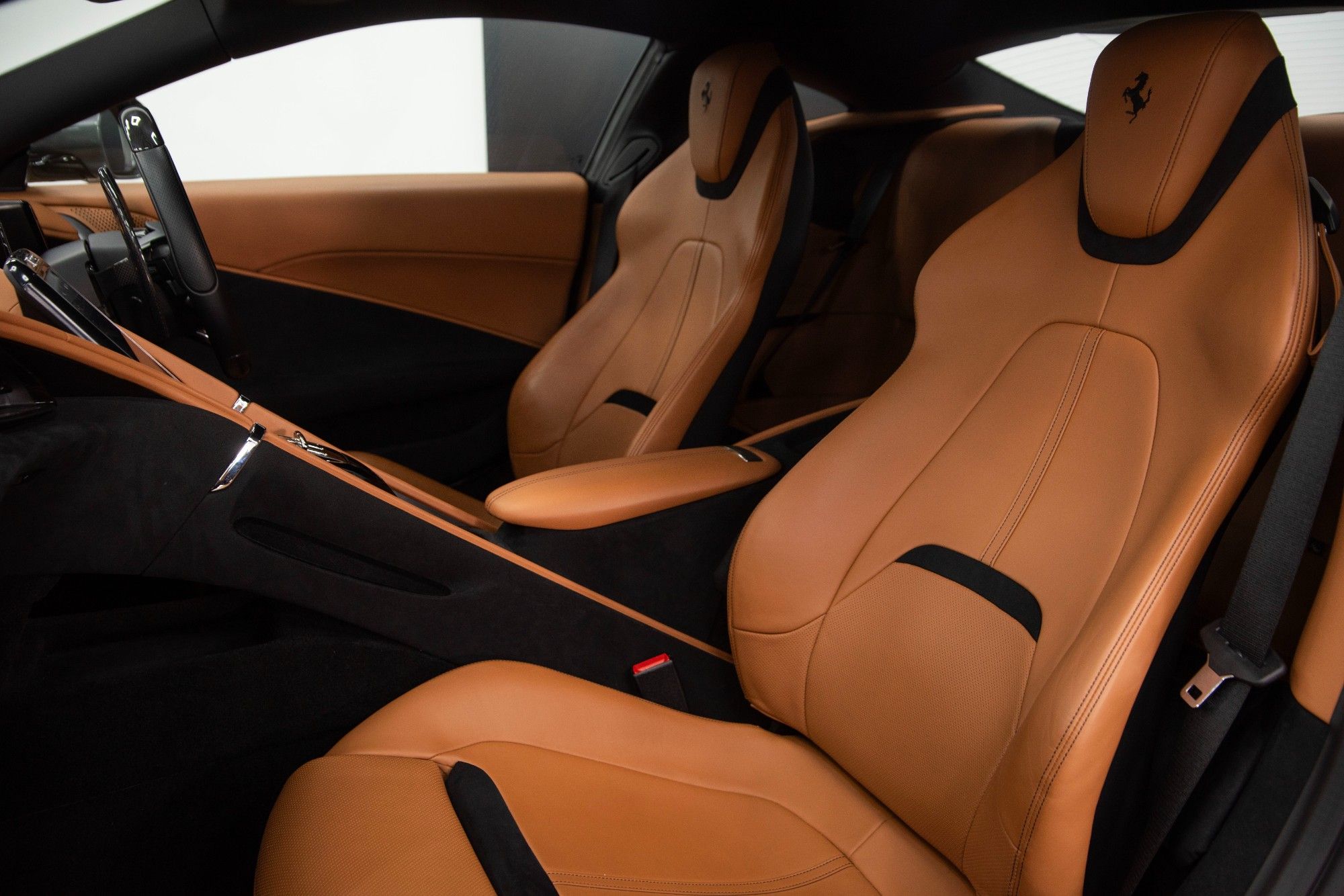 USED 2021 F FERRARI ROMA 3.8T V8 