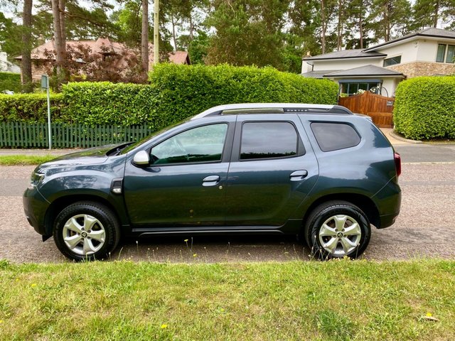 View our DACIA DUSTER