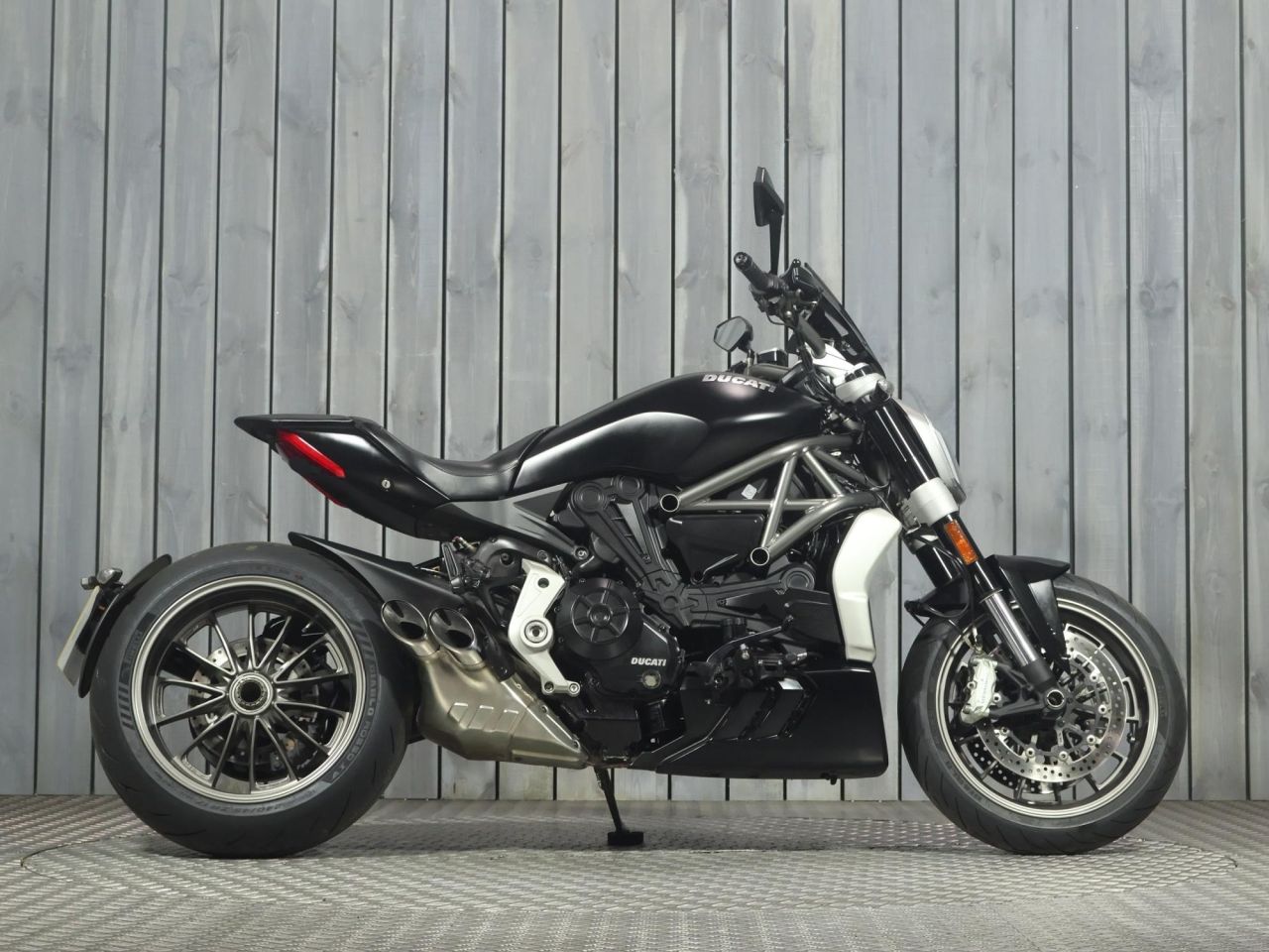 DUCATI XDIAVEL