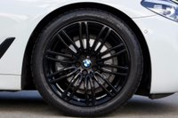 USED 2017 17 BMW 5 SERIES 2.0 520d M Sport Auto Euro 6 (s/s) 4dr M SPORT PLUS PACK-H&K-REAR CAM