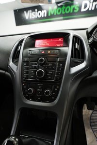 USED 2015 15 VAUXHALL ASTRA 1.6i Design Euro 6 5dr MOT Until December 2026 ...