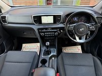USED 2019 69 KIA SPORTAGE 1.6 CRDi EcoDynamics+ 2 SUV 5dr Diesel Hybrid Manual Euro 6 (s/s) (134 bhp) SAT NAV, BLUETOOTH & DAB RADIO