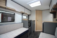 USED 2024 BAILEY DISCOVERY D4-2 End Washroom Only 998kg MTPLM