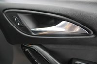 USED 2017 66 VAUXHALL ASTRA 1.4i Turbo SRi Hatchback 5dr Petrol Manual Euro 6 (150 ps) FREE 3 MONTH WARRANTY