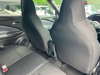 USED 2022 22 NISSAN JUKE 1.0 DIG-T N-Connecta SUV 5dr Petrol DCT Auto Euro 6 (s/s) (114 ps) HIGH SPEC LOW MILEAGE MAIN DEALER SERVICED +NAVIGATION - REVERSE PARKING CAMERA -APPLE CARPLAY/ANDROID +-ONE OWNER