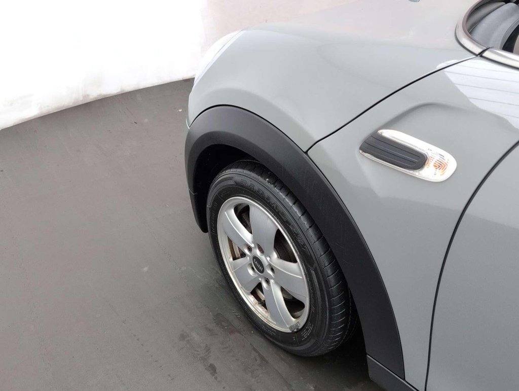 Used 2019 19 MINI HATCH 1.5 Cooper Classic Auto 5dr CLICK+COLLECT / HOME DELIVERY