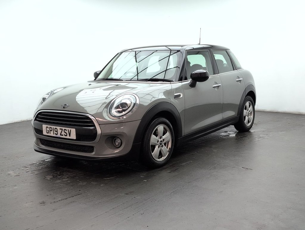 Used 2019 19 MINI HATCH 1.5 Cooper Classic Auto 5dr CLICK+COLLECT / HOME DELIVERY