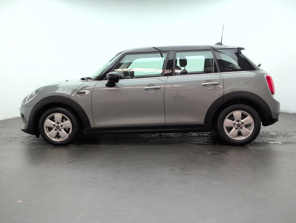 Used 2019 19 MINI HATCH 1.5 Cooper Classic Auto 5dr CLICK+COLLECT / HOME DELIVERY