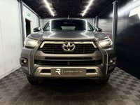 USED 2021 02 TOYOTA HI-LUX 2.8 D-4D Invincible X Pickup Double Cab 4dr Diesel Auto 4WD Euro 6 (s/s) (204 ps) 