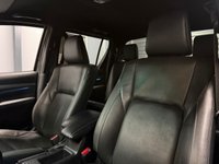USED 2021 02 TOYOTA HI-LUX 2.8 D-4D Invincible X Pickup Double Cab 4dr Diesel Auto 4WD Euro 6 (s/s) (204 ps) 