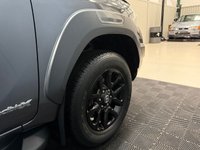 USED 2021 02 TOYOTA HI-LUX 2.8 D-4D Invincible X Pickup Double Cab 4dr Diesel Auto 4WD Euro 6 (s/s) (204 ps) 