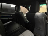 USED 2021 02 TOYOTA HI-LUX 2.8 D-4D Invincible X Pickup Double Cab 4dr Diesel Auto 4WD Euro 6 (s/s) (204 ps) 