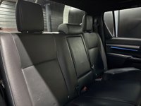 USED 2021 02 TOYOTA HI-LUX 2.8 D-4D Invincible X Pickup Double Cab 4dr Diesel Auto 4WD Euro 6 (s/s) (204 ps) 