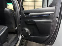 USED 2021 02 TOYOTA HI-LUX 2.8 D-4D Invincible X Pickup Double Cab 4dr Diesel Auto 4WD Euro 6 (s/s) (204 ps) 