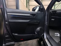 USED 2021 02 TOYOTA HI-LUX 2.8 D-4D Invincible X Pickup Double Cab 4dr Diesel Auto 4WD Euro 6 (s/s) (204 ps) 
