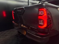 USED 2021 02 TOYOTA HI-LUX 2.8 D-4D Invincible X Pickup Double Cab 4dr Diesel Auto 4WD Euro 6 (s/s) (204 ps) 