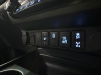 USED 2021 02 TOYOTA HI-LUX 2.8 D-4D Invincible X Pickup Double Cab 4dr Diesel Auto 4WD Euro 6 (s/s) (204 ps) 
