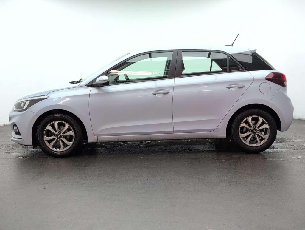Used 2019 69 HYUNDAI I20 1.2 i20 SE MPI 5dr CLICK+COLLECT / HOME DELIVERY
