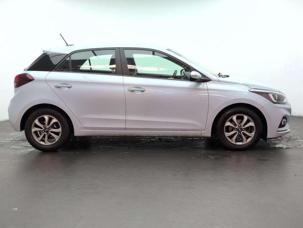 Used 2019 69 HYUNDAI I20 1.2 i20 SE MPI 5dr CLICK+COLLECT / HOME DELIVERY