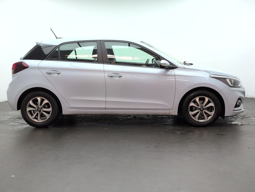 Used 2019 69 HYUNDAI I20 1.2 i20 SE MPI 5dr CLICK+COLLECT / HOME DELIVERY