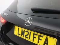 USED 2021 21 MERCEDES-BENZ GLA-CLASS 2.0 GLA200d AMG Line (Premium) SUV 5dr Diesel 8G-DCT Euro 6 (s/s) (150 ps) MIRROR PACK | LIGHT+SIGHT PACK