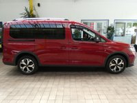 USED 2023 72 FORD GRAND TOURNEO CONNECT 2.0 EcoBlue Active MPV 5dr Diesel DCT Euro 6 (s/s) (122 ps) 5 SEAT SAT NAV HEATED SEATS CRUISE CONTROL PARKING SENSORS GENUINE LOW MILES 1 OWNER SERVICE HISTORY WARRANTY