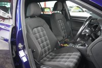 USED 2019 19 VOLKSWAGEN GOLF 2.0 TDI GTD Hatchback 5dr Diesel DSG Euro 6 (s/s) (184 ps) HEATED SEATS! REAR VIEW CAMERA!