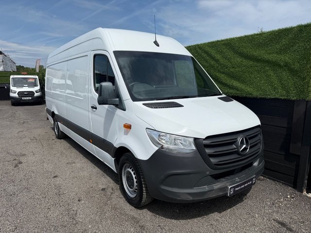 View our MERCEDES-BENZ SPRINTER