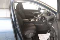 USED 2022 22 PEUGEOT 5008 1.2 PureTech Active Premium Euro 6 (s/s) 5dr 
