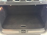 USED 2022 RENAULT CAPTUR 1.3 TCe SE Edition SUV 5dr Petrol Manual Euro 6 (s/s) (140 ps) 