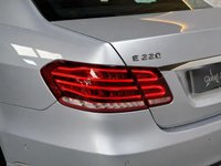 USED 2015 15 MERCEDES-BENZ E-CLASS 2.1 E220 BlueTEC SE Saloon 4dr Diesel G-Tronic+ Euro 6 (s/s) (177 ps) 1 ONE FORMER | 10 SERVICES