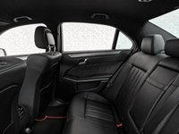USED 2015 15 MERCEDES-BENZ E-CLASS 2.1 E220 BlueTEC SE Saloon 4dr Diesel G-Tronic+ Euro 6 (s/s) (177 ps) 1 ONE FORMER | 10 SERVICES