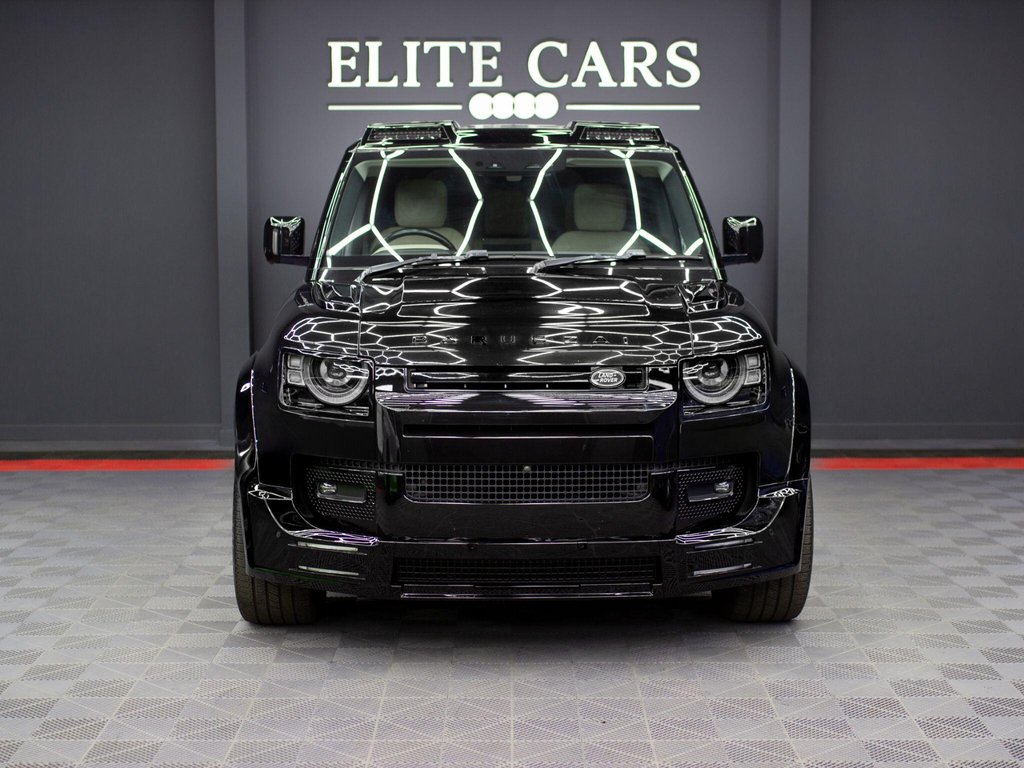 USED 2020 70 LAND ROVER DEFENDER 110 2.0 SD4 HSE Auto 4WD Euro 6 (s/s) 5dr BARUGZAI KIT|PAN ROOF|7 SEATER