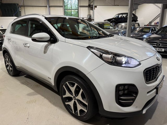 View our KIA SPORTAGE