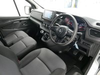 USED 2023 23 RENAULT TRAFIC SL28 2.0 BLUEDCI 150 BHP SWB BUSINESS NAV PLUS EDITION SAT NAV | 150 BHP | AIR CON | 3 SEATS
